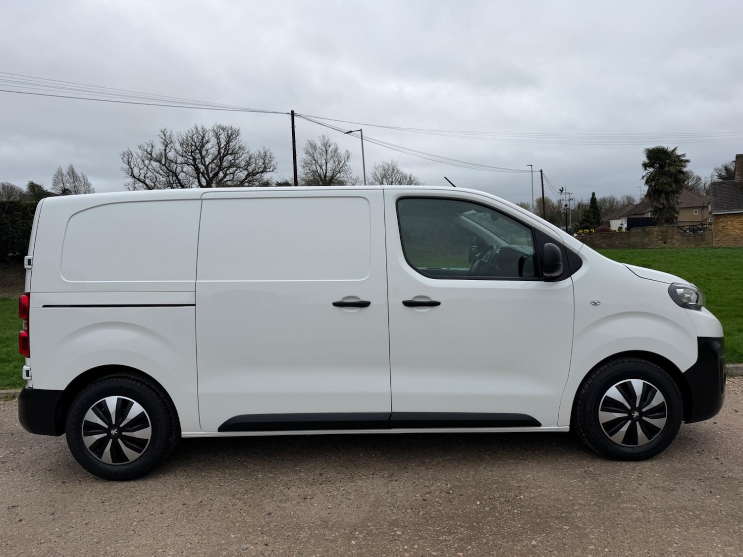 Used Peugeot Expert 2022 for sale - 77854007: Photo 11