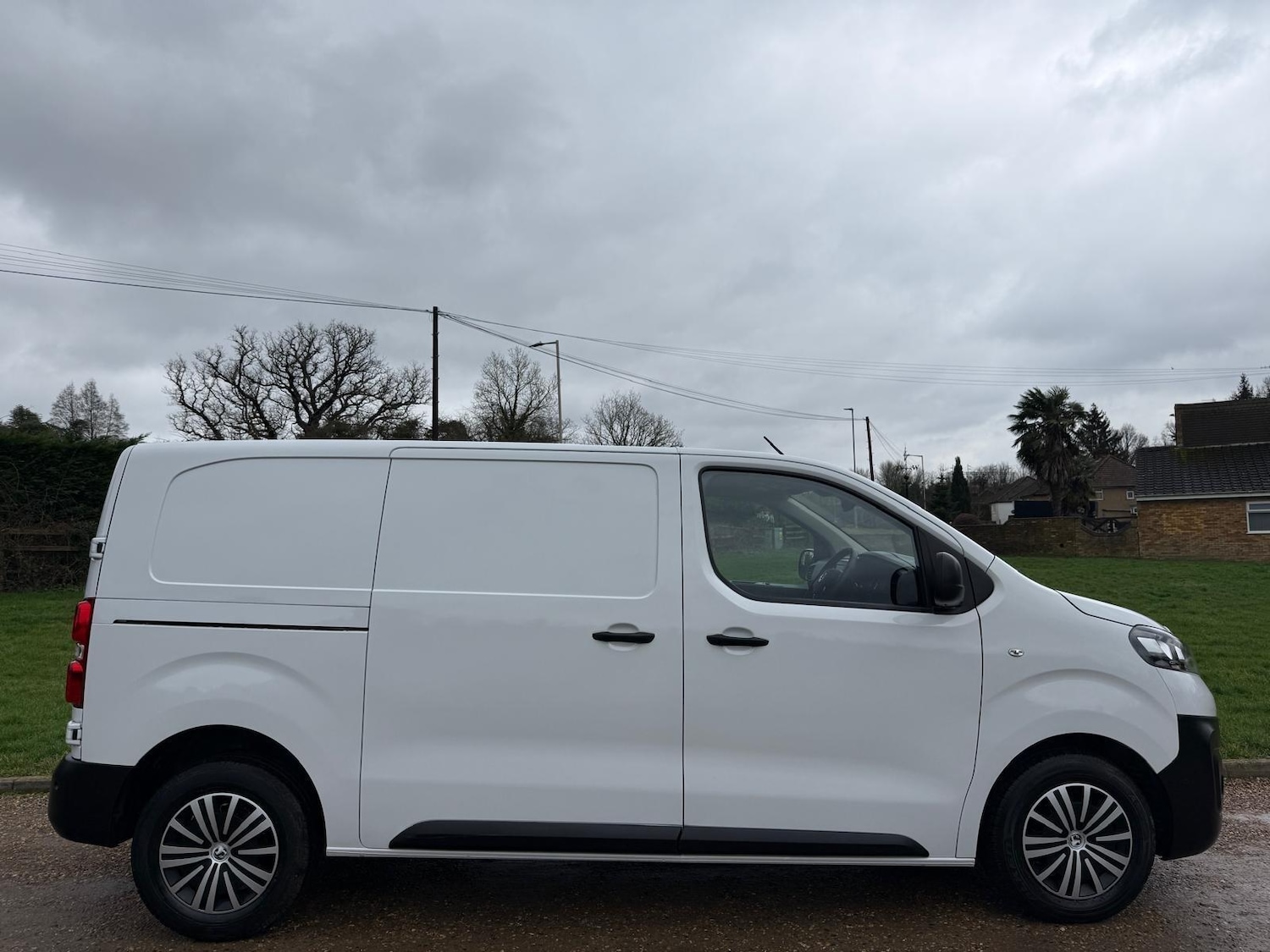 Used Vauxhall Vivaro 2023 for sale - 77156085: Photo 12