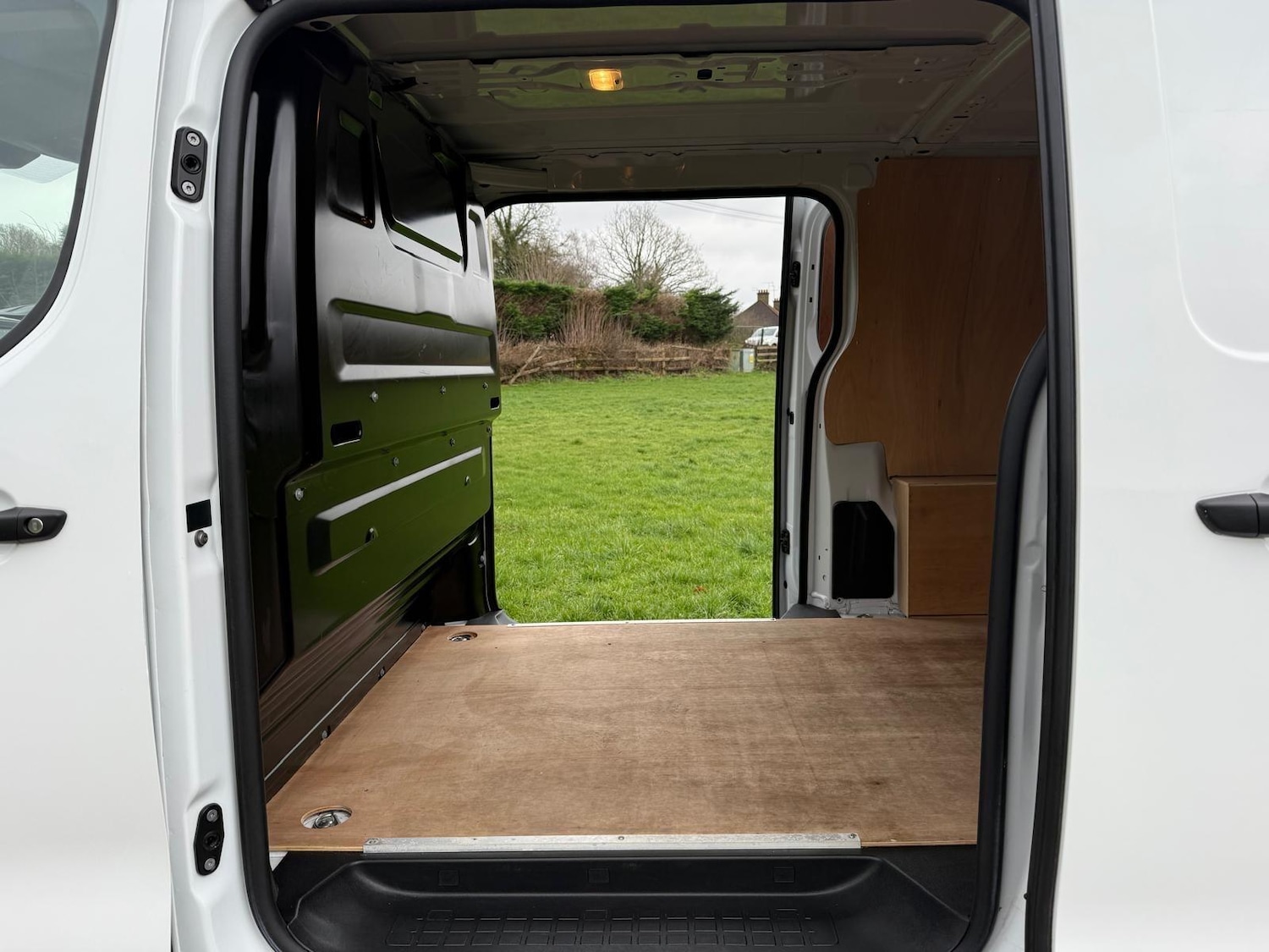 Used Vauxhall Vivaro 2023 for sale - 77156085: Photo 18