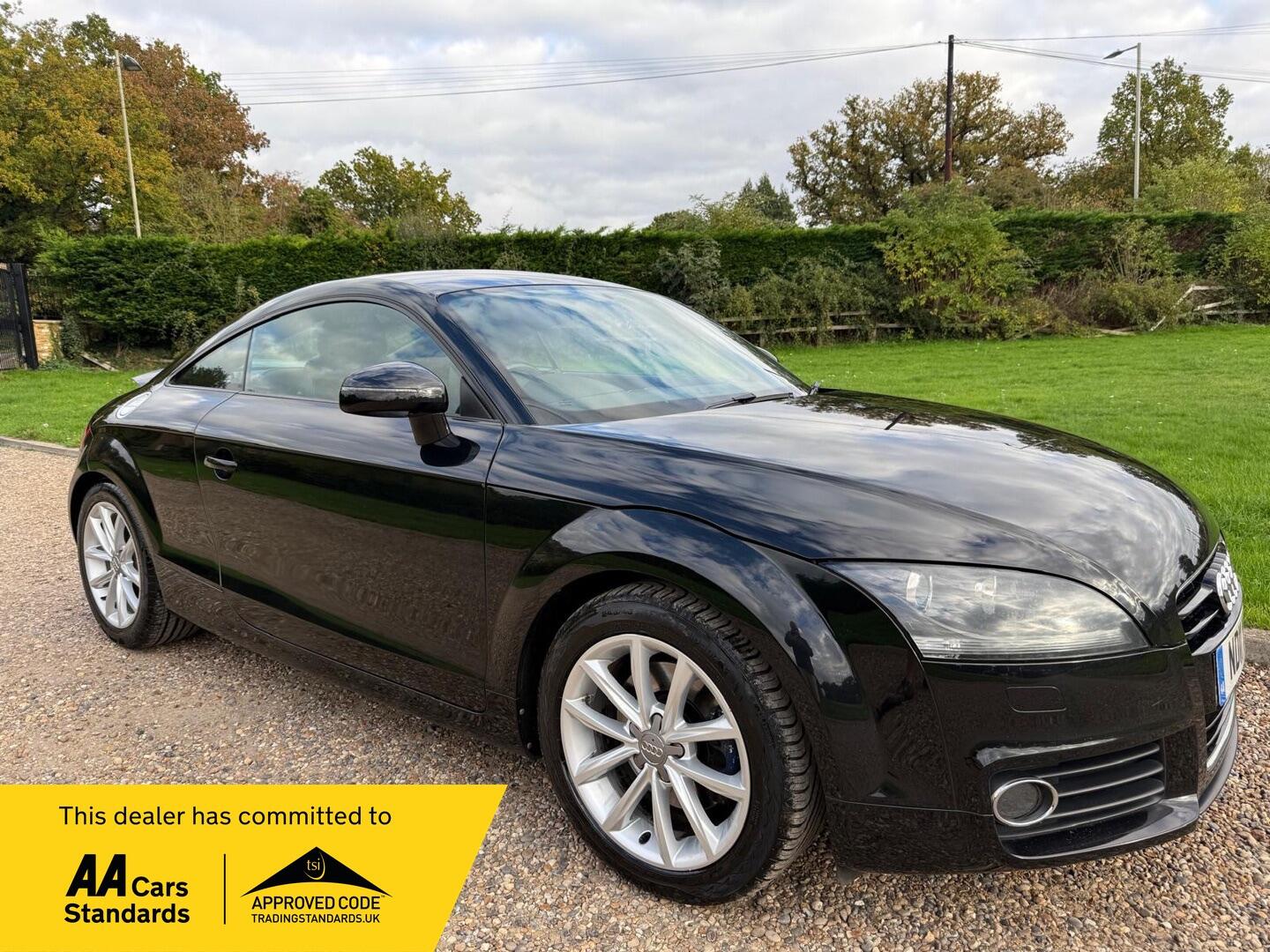 Used Audi TT 2011 for sale - 76472863: Photo 1