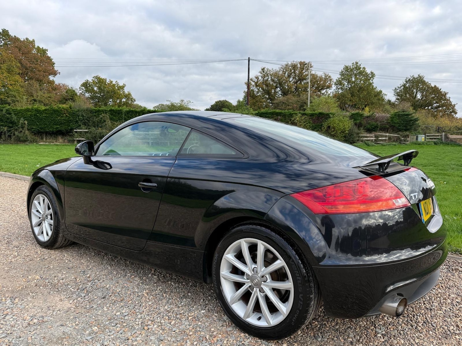 Used Audi TT 2011 for sale - 76472863: Photo 5