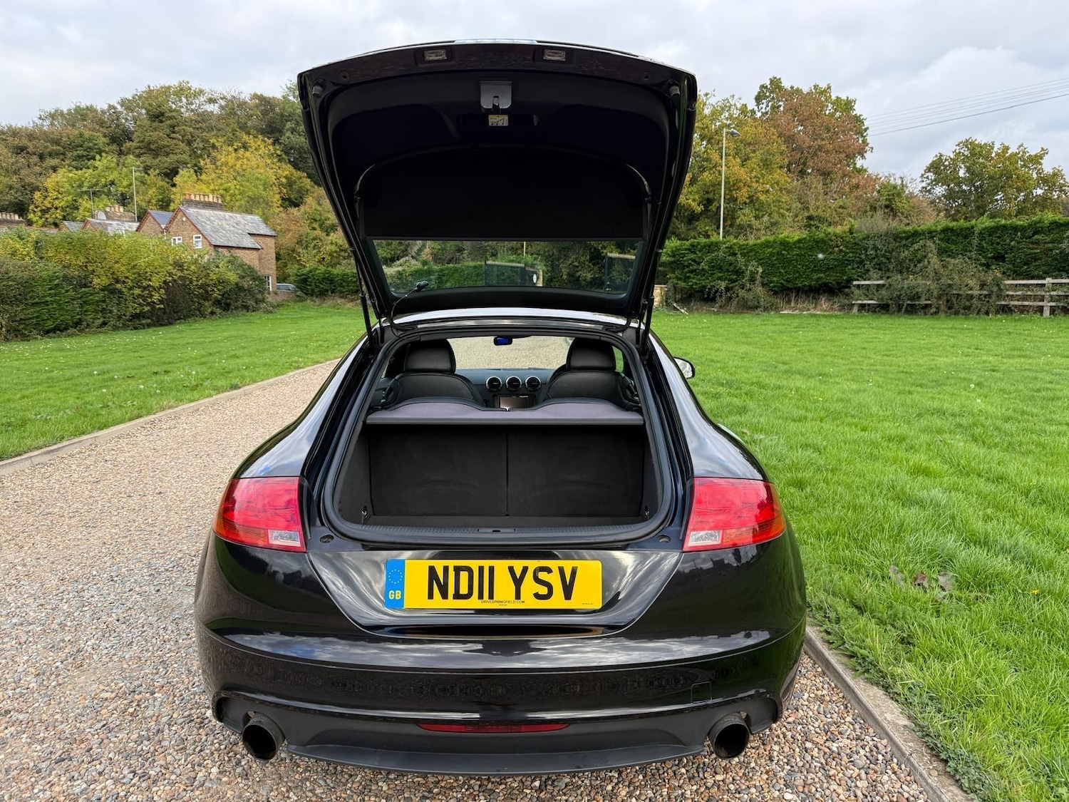 Used Audi TT 2011 for sale - 76472863: Photo 7