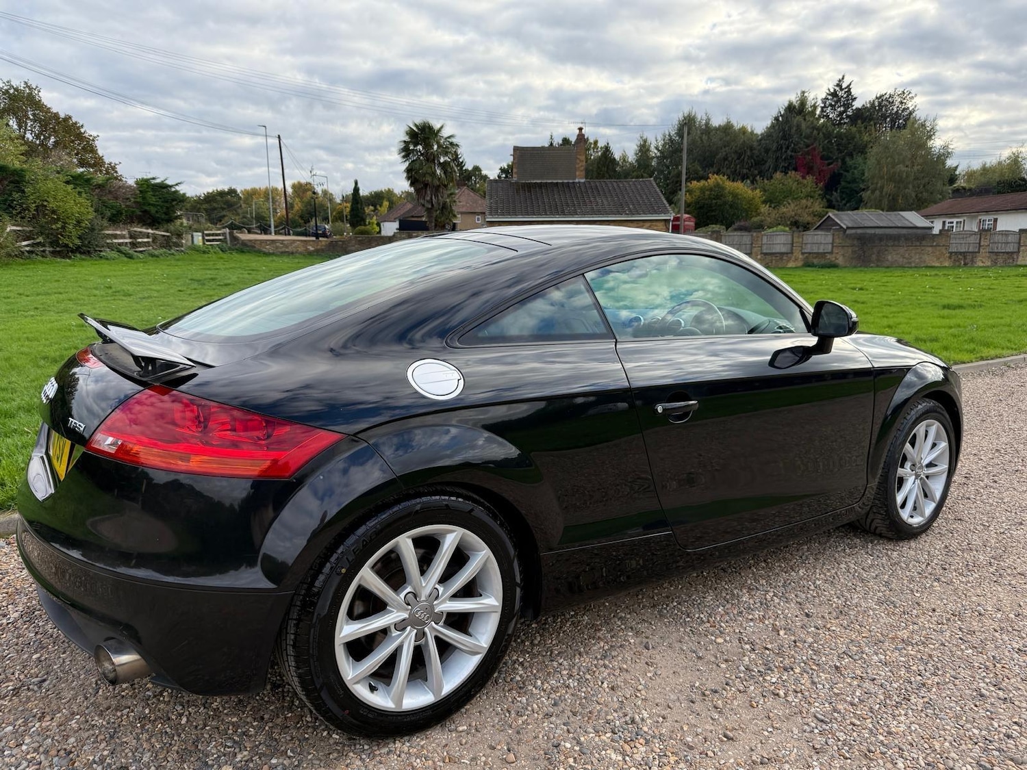 Used Audi TT 2011 for sale - 76472863: Photo 8