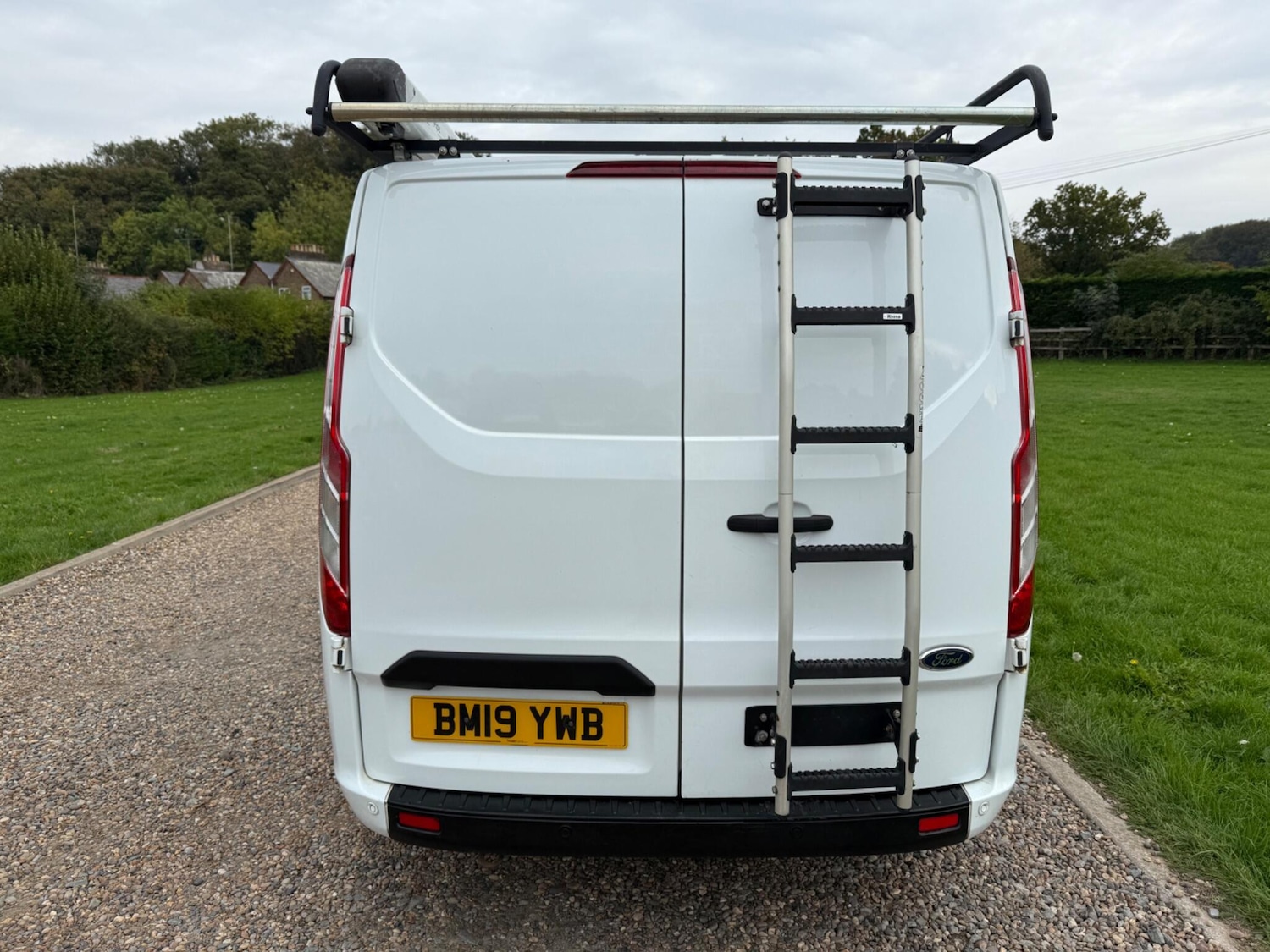 Used Ford Transit Custom 2019 for sale - 76138645: Photo 10