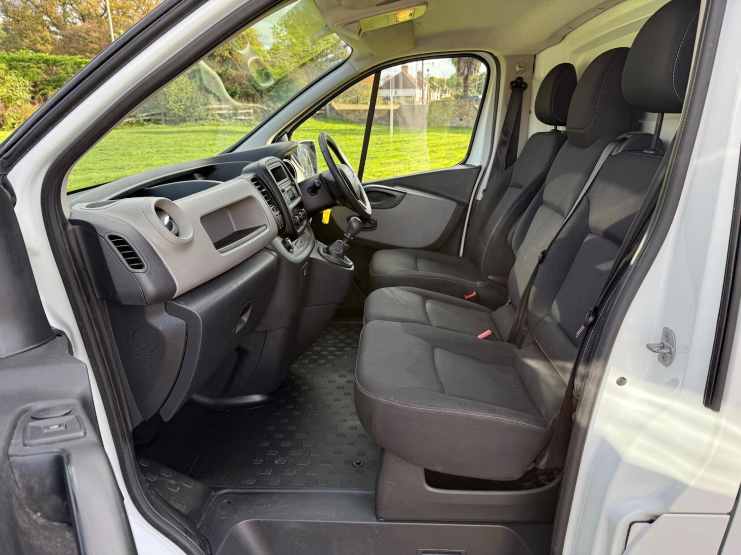 Used Renault Trafic 2017 for sale - 77216341: Photo 23