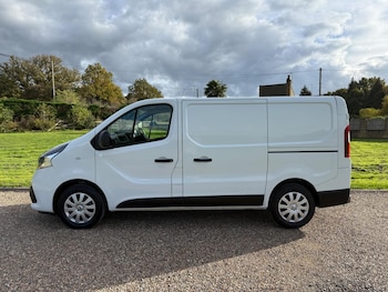 Used Renault Trafic 2017 for sale - 77216341: Photo