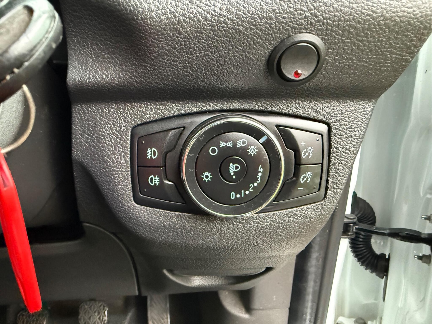 Used Ford Transit Courier 2020 for sale - 76780687: Photo 16