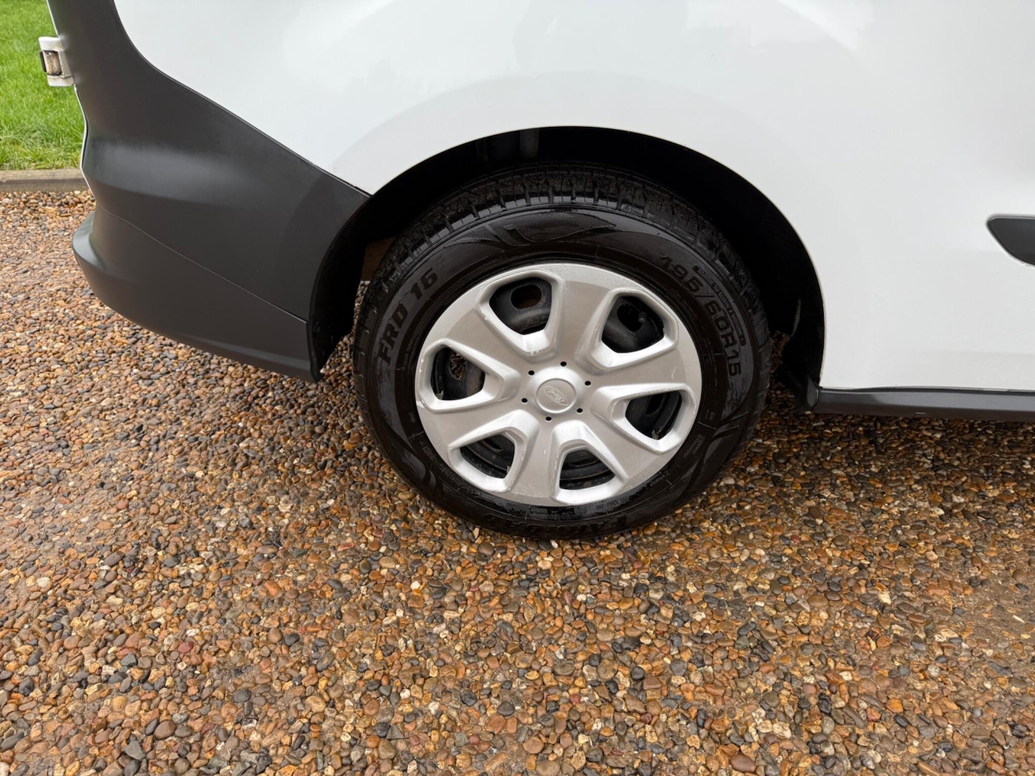 Used Ford Transit Courier 2020 for sale - 76780687: Photo 25