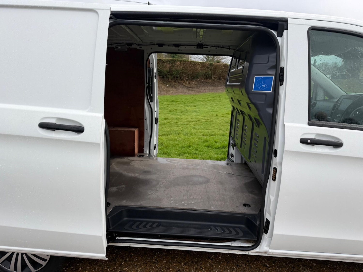 Used Mercedes-Benz Vito 2021 for sale - 77625222: Photo 15