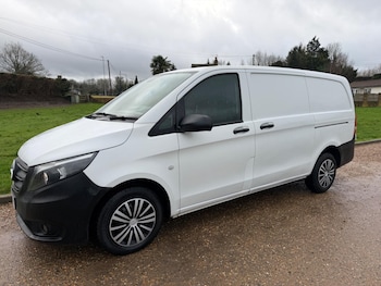 Used Mercedes-Benz Vito 2021 for sale - 77625222: Photo
