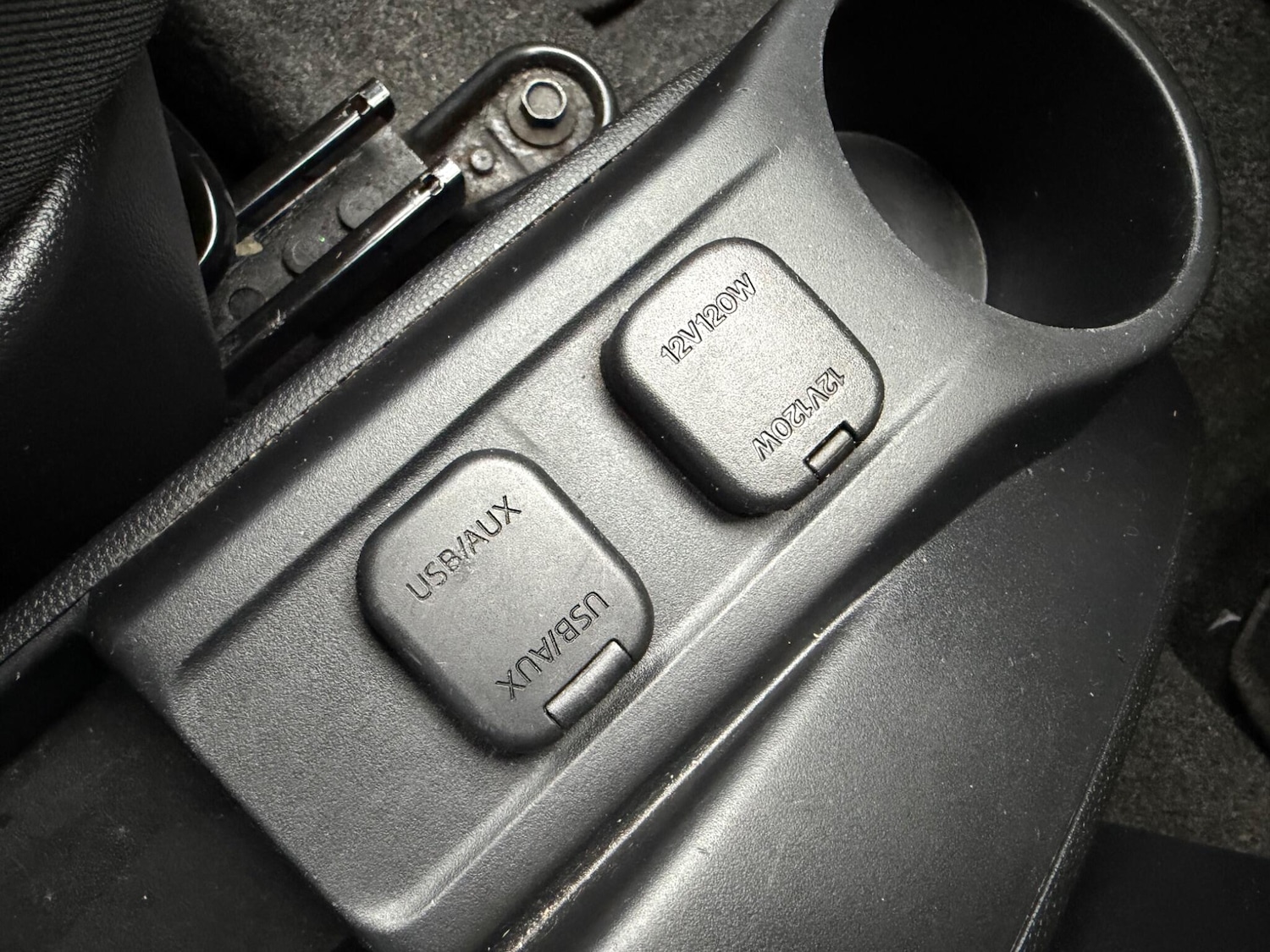 Used Mazda Mazda2 2014 for sale - 77143874: Photo 20