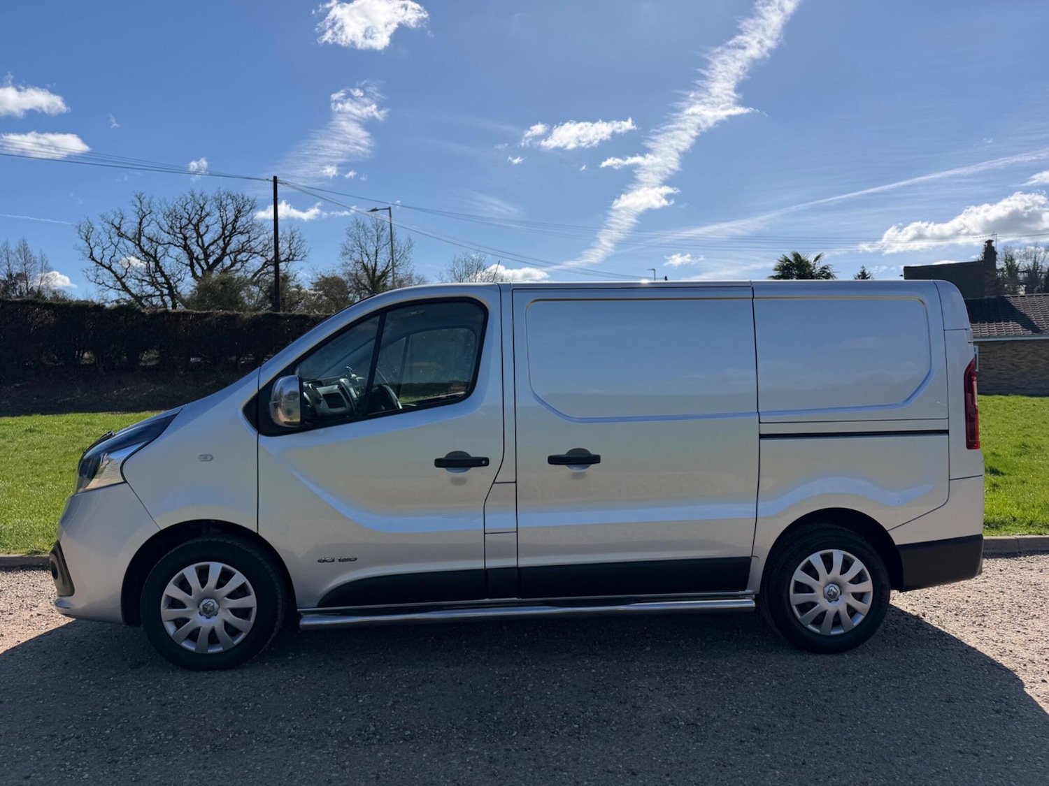 Used Renault Trafic 2017 for sale - 78034714: Photo 2