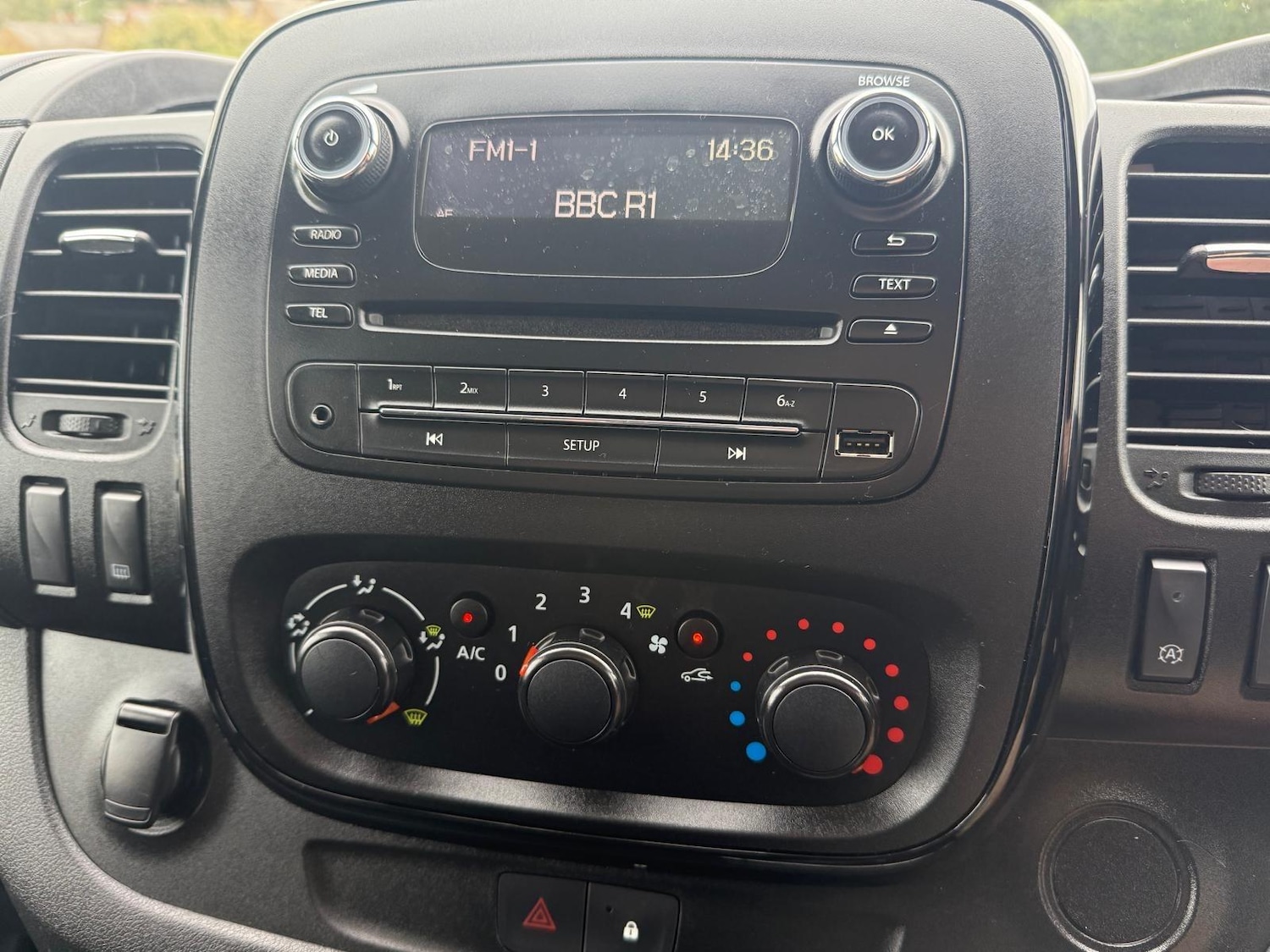 Used Vauxhall Vivaro for sale - 78220203: Photo 16