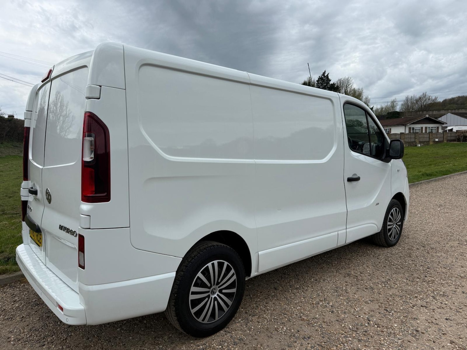 Used Vauxhall Vivaro for sale - 78220203: Photo 6