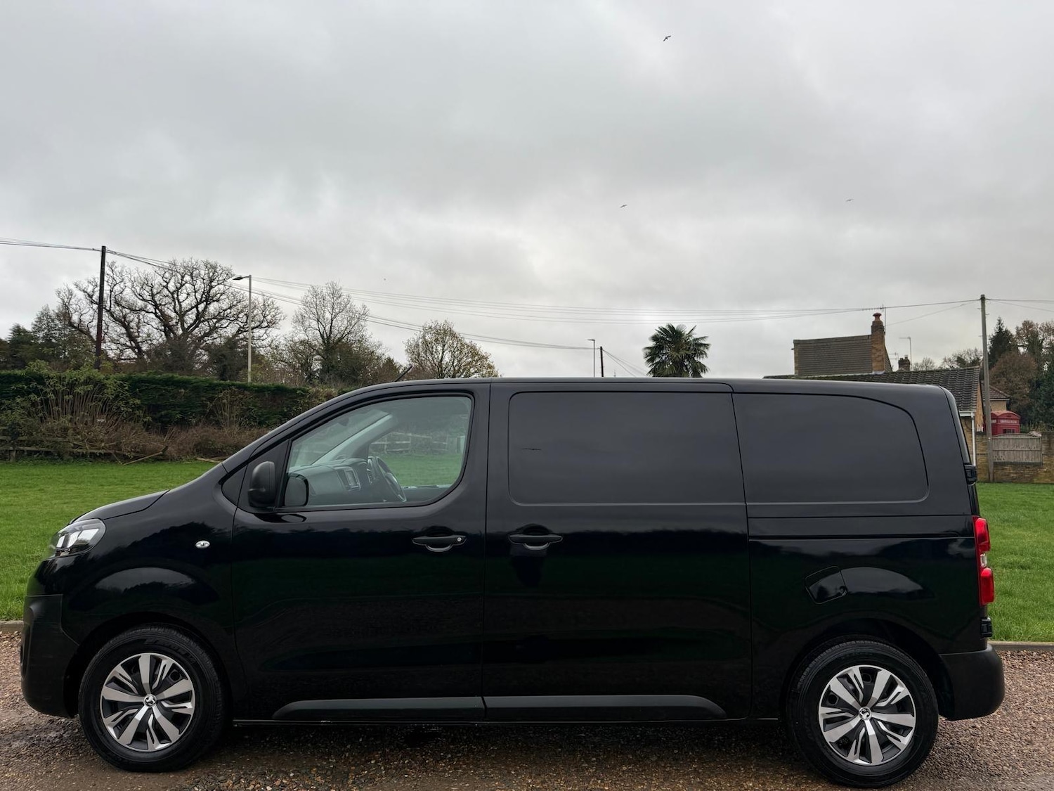 Used Vauxhall Vivaro 2022 for sale - 76727452: Photo 2