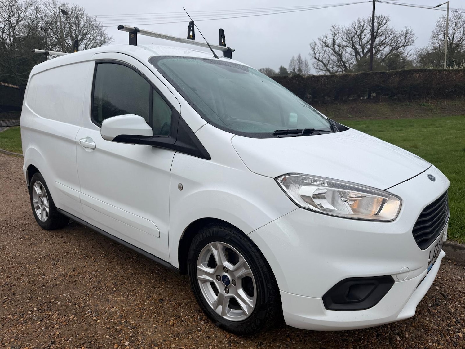 Used Ford Transit Courier for sale - 78048096: Photo 10