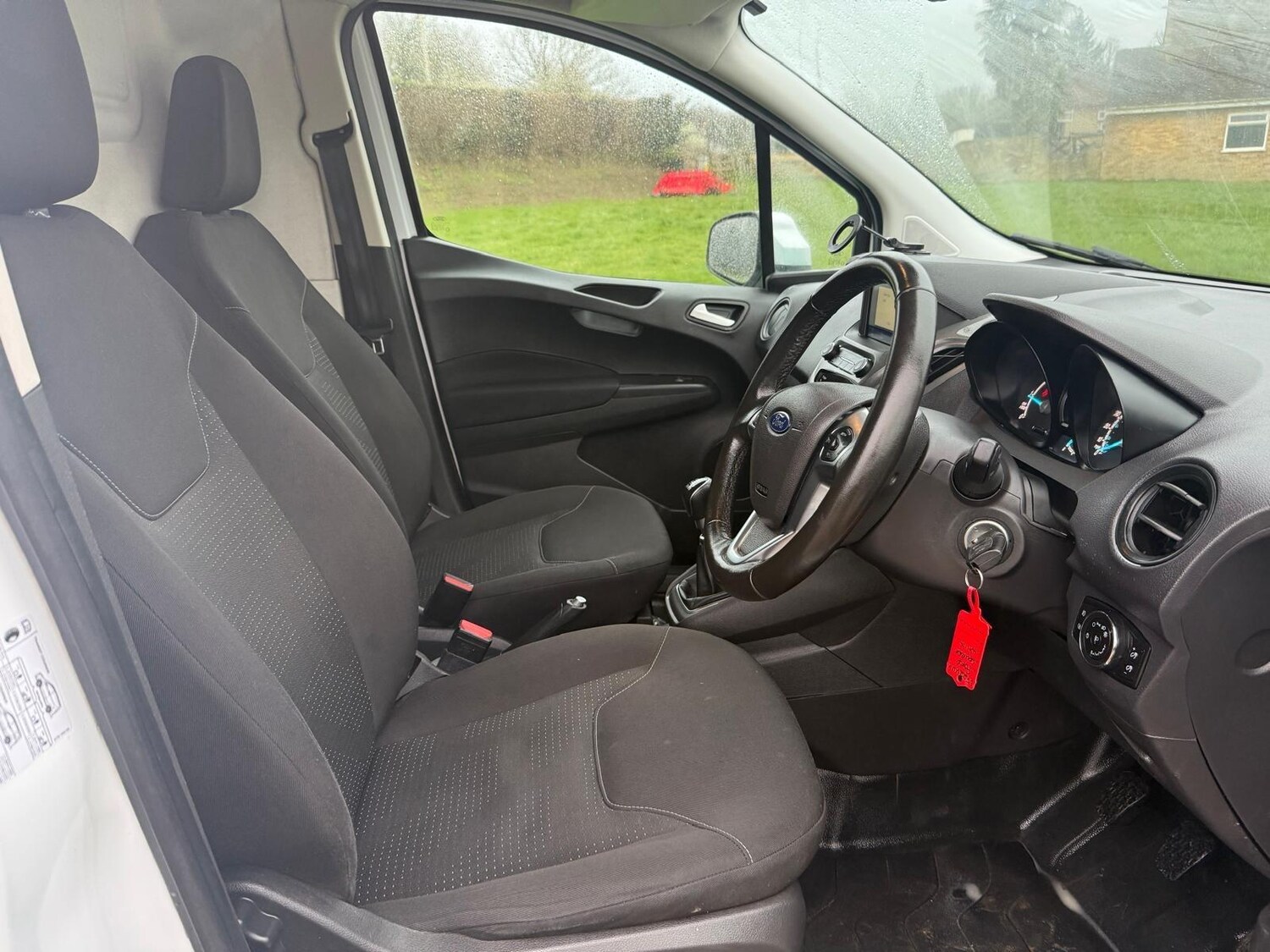 Used Ford Transit Courier for sale - 78048096: Photo 14