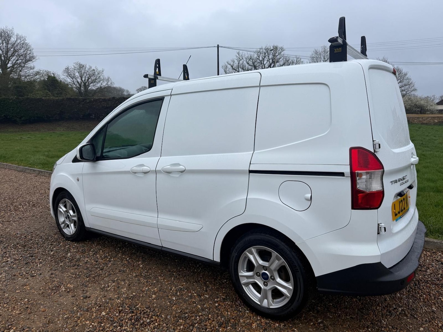 Used Ford Transit Courier for sale - 78048096: Photo 5