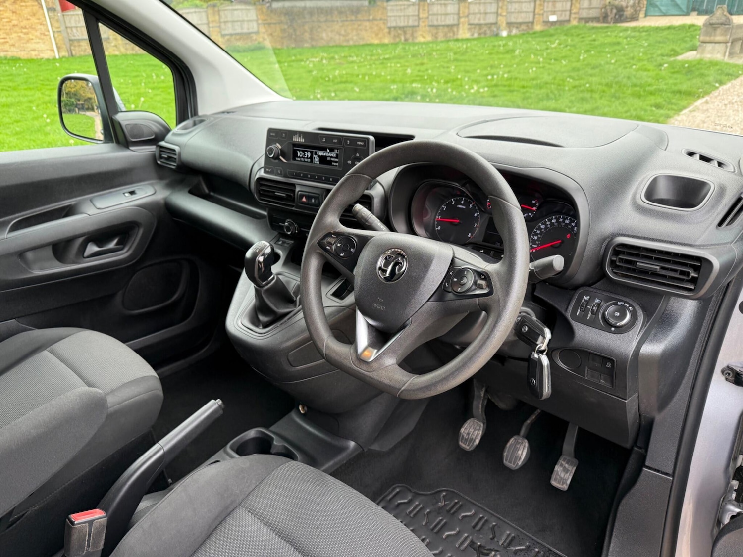 Used Vauxhall Combo 2019 for sale - 76283014: Photo 3