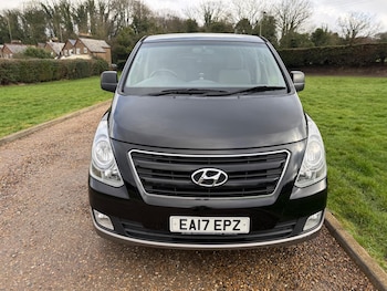 Used Hyundai i800 2017 for sale - 77497035: Photo