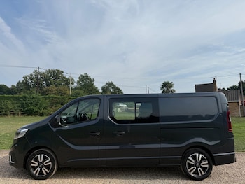 Used Renault Trafic 2023 for sale - 75507767: Photo