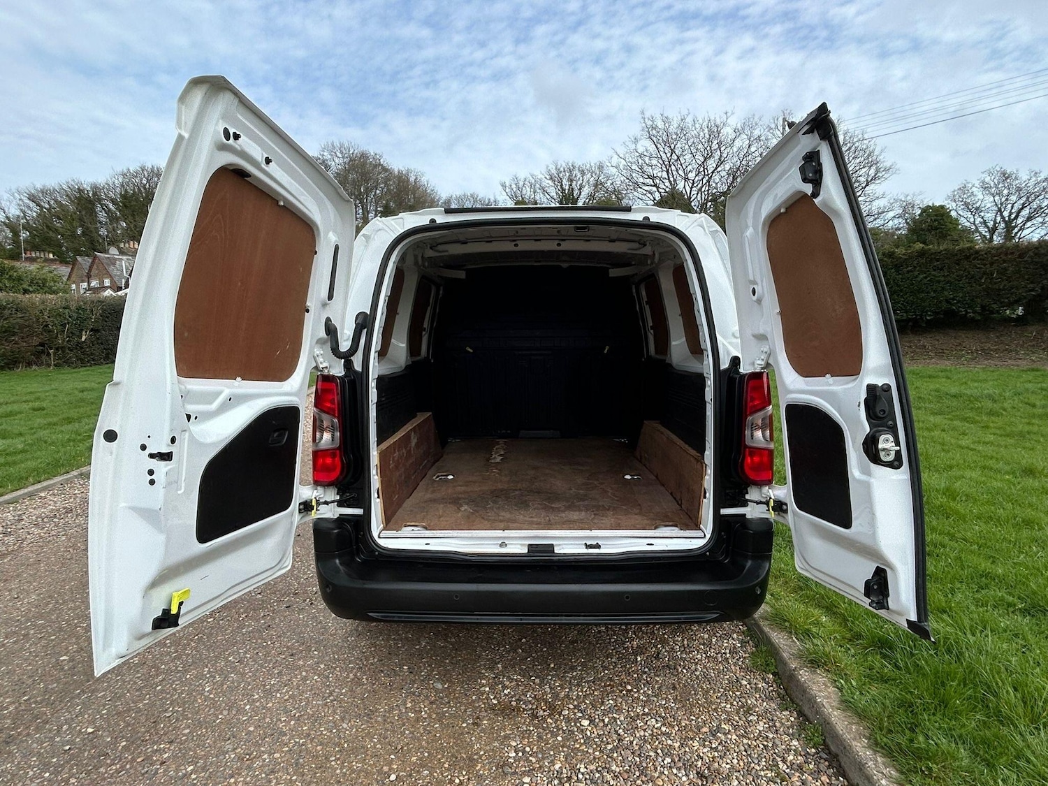 Used Peugeot Partner 2019 for sale - 77908828: Photo 9