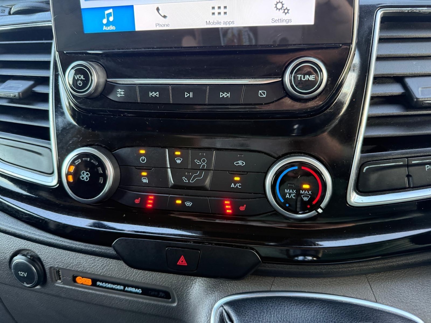 Used Ford Transit Custom 2018 for sale - 76936333: Photo 18