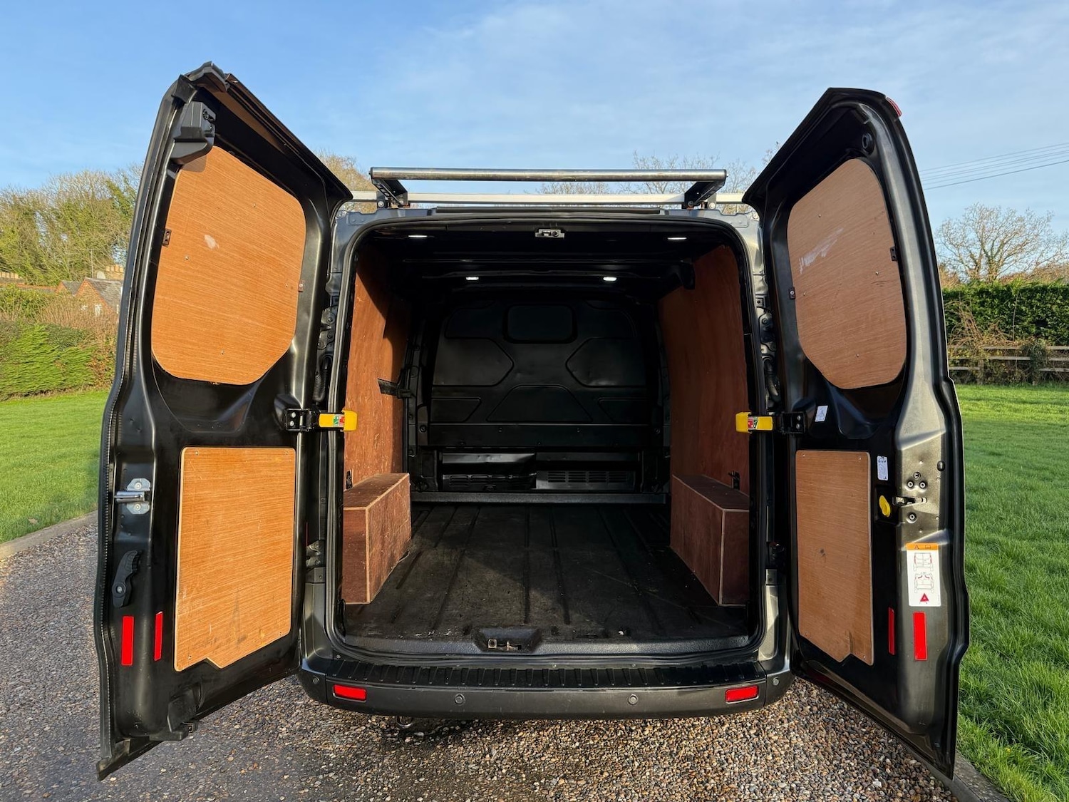 Used Ford Transit Custom 2018 for sale - 76936333: Photo 8