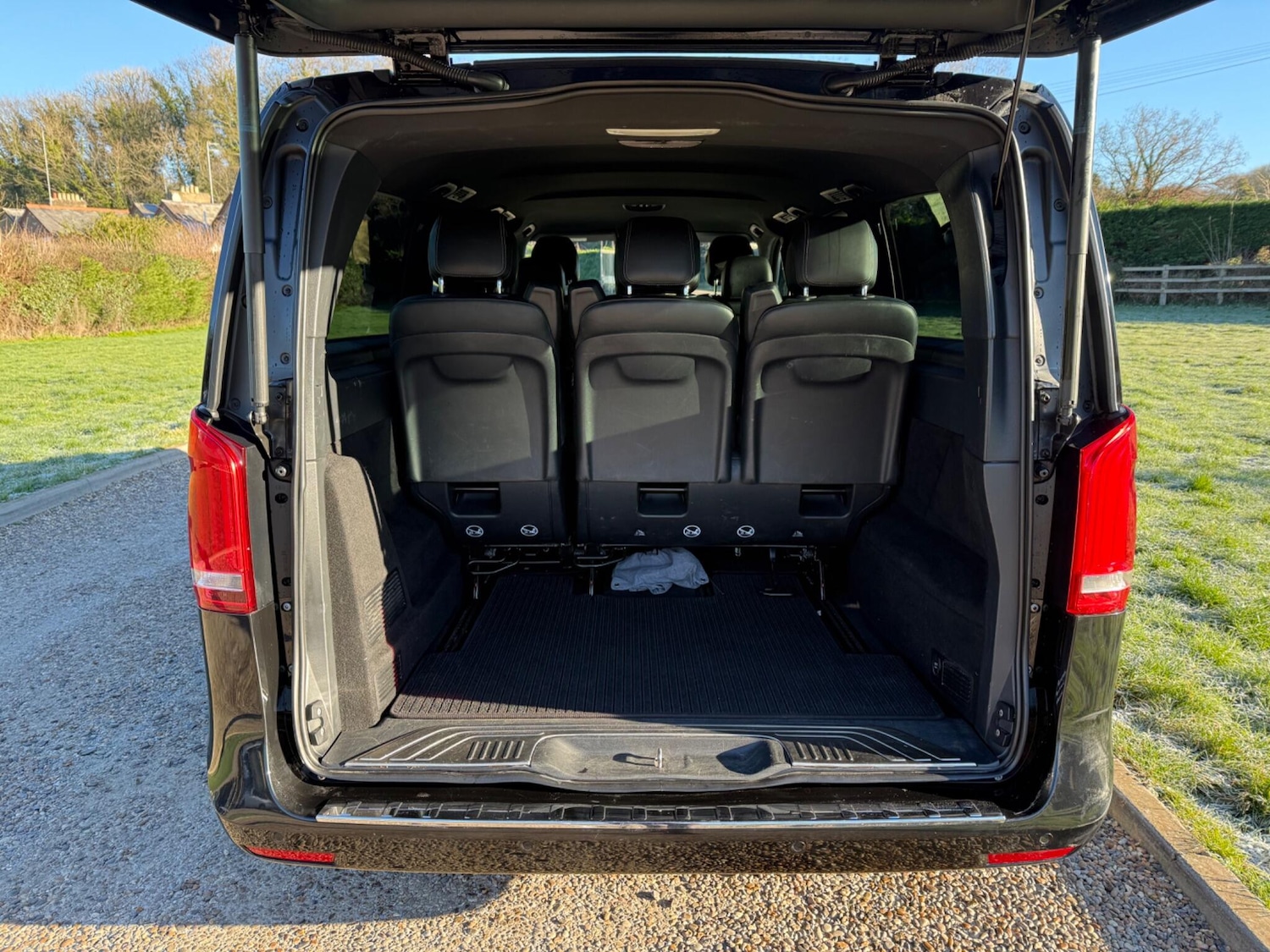 Used Mercedes-Benz V-Class 2017 for sale - 77108738: Photo 14