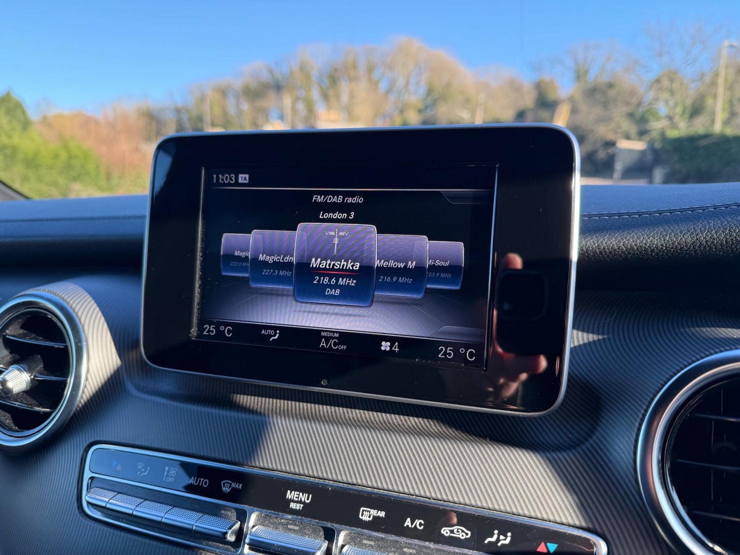 Used Mercedes-Benz V-Class 2017 for sale - 77108738: Photo 16