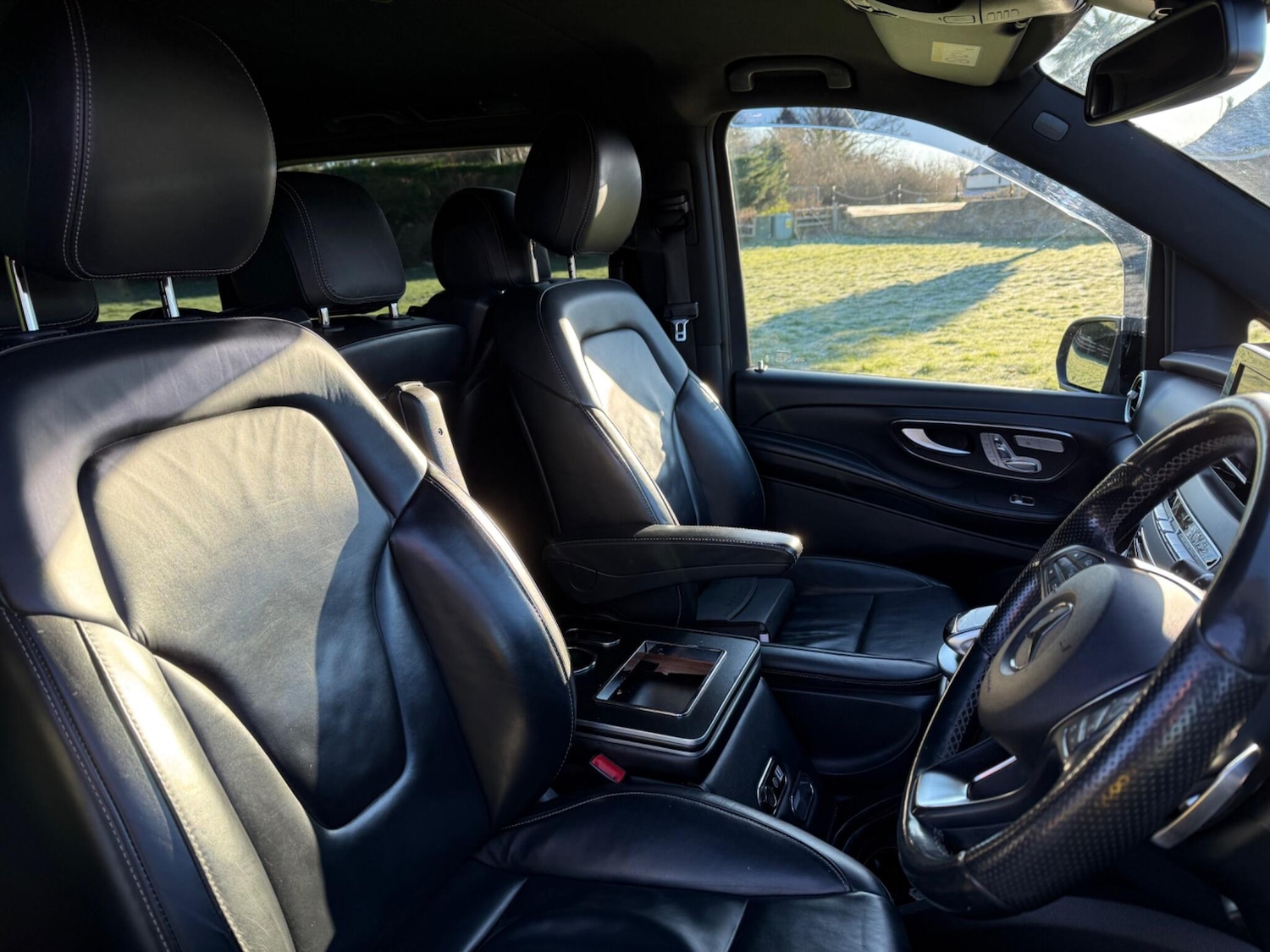 Used Mercedes-Benz V-Class 2017 for sale - 77108738: Photo 27