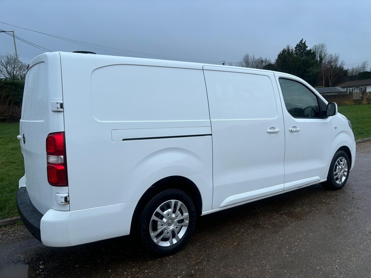 Used Vauxhall Vivaro for sale - 77190401: Photo 10