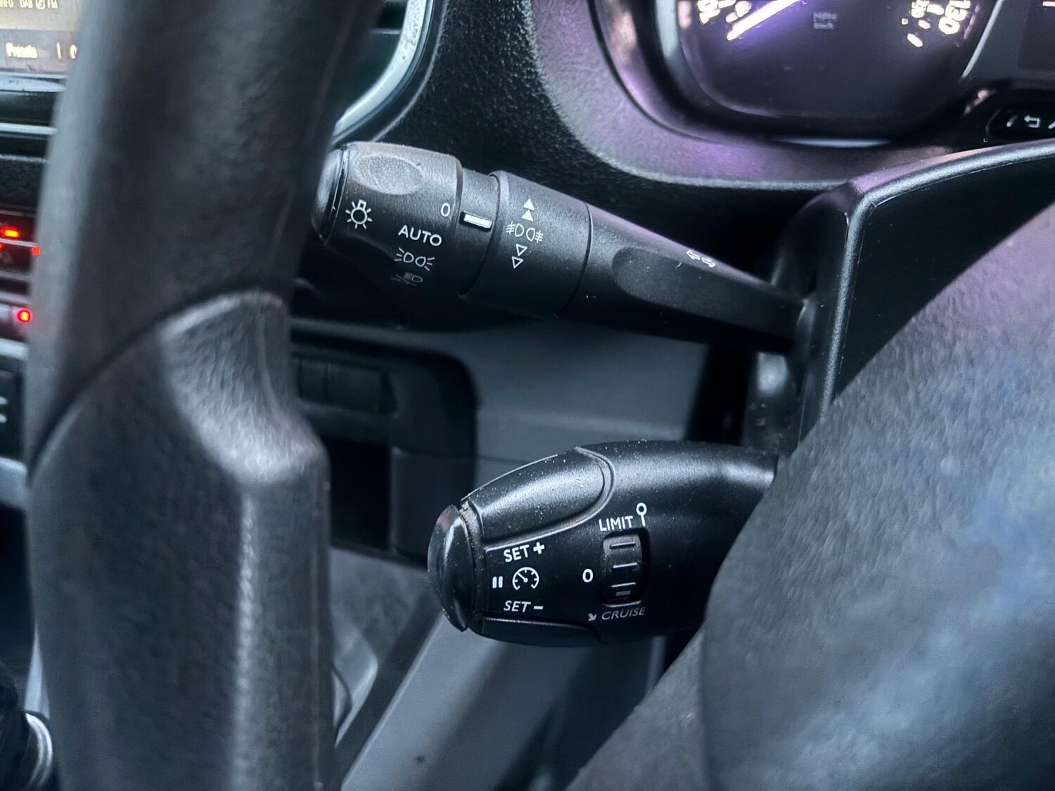 Used Vauxhall Vivaro for sale - 77190401: Photo 15