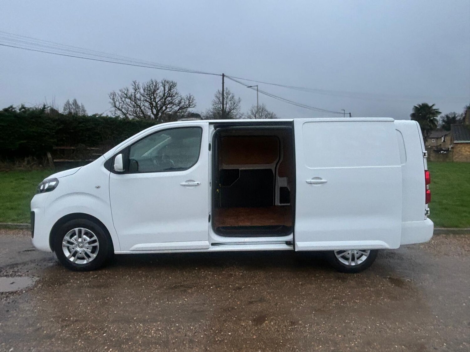 Used Vauxhall Vivaro for sale - 77190401: Photo 7