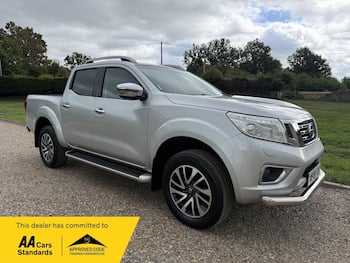 Used Nissan Navara 2018 for sale - 79860670: Photo