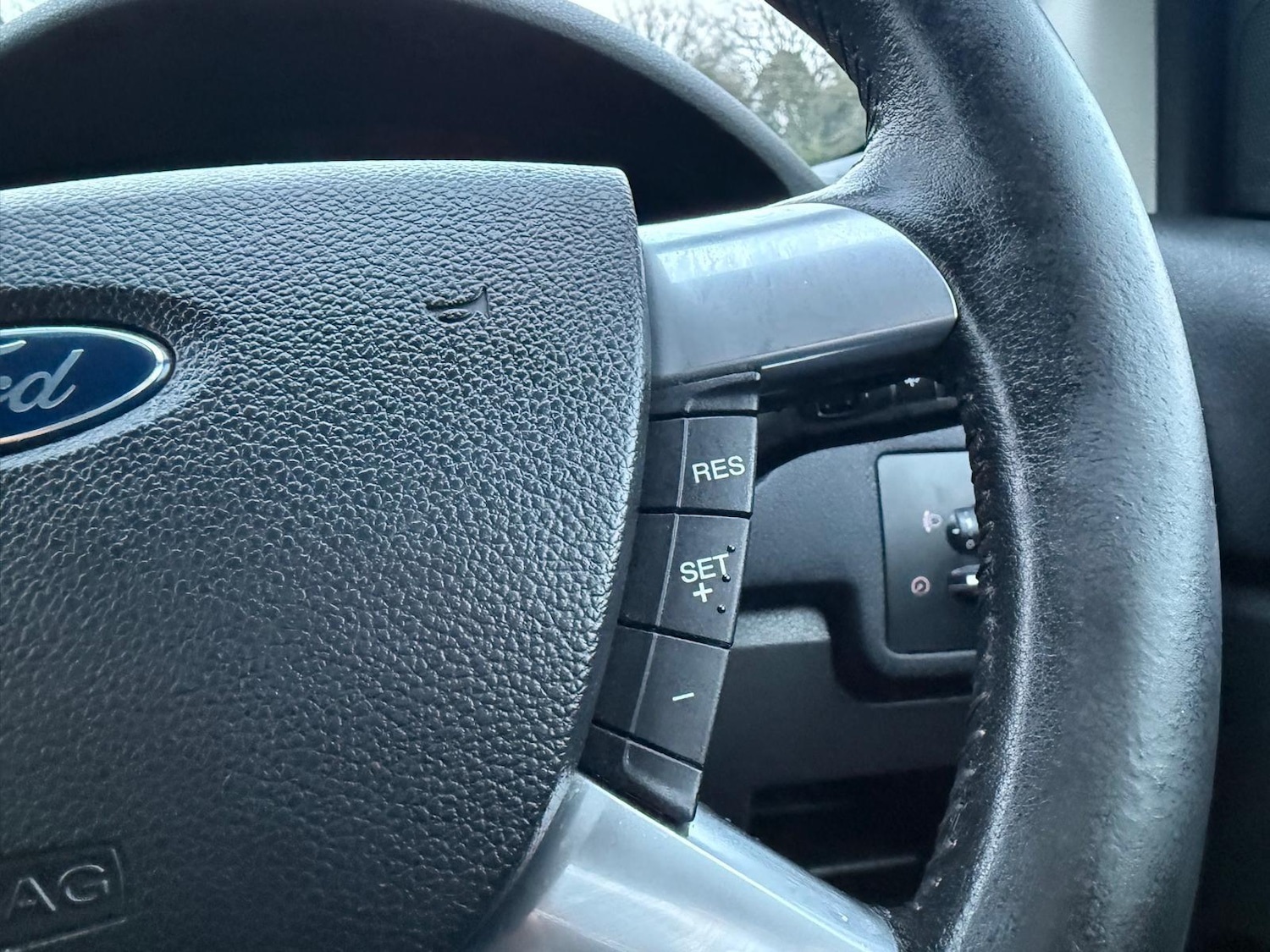 Used Ford Kuga 2011 for sale - 77190523: Photo 16