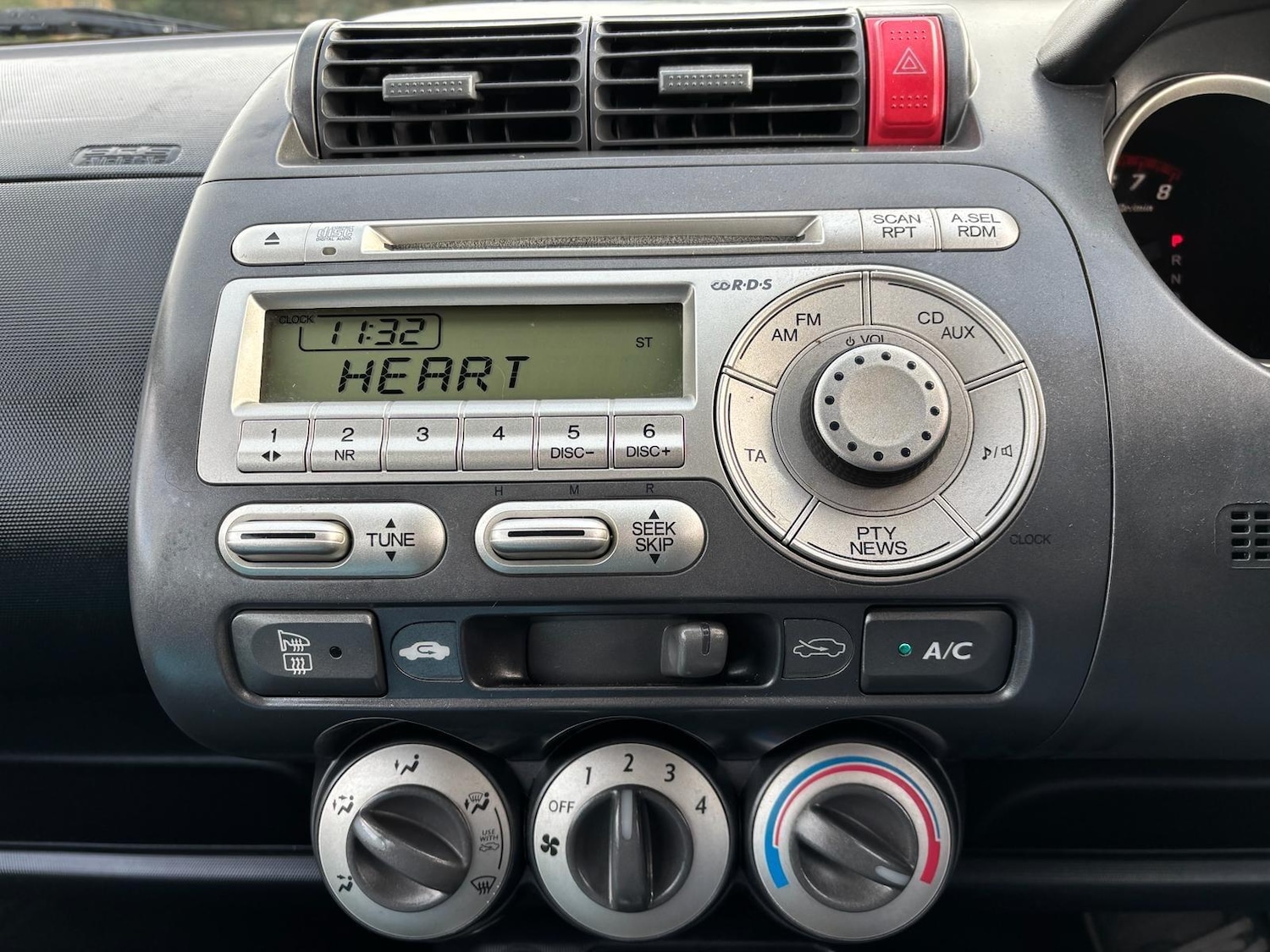 Used Honda Jazz for sale - 77824142: Photo 14