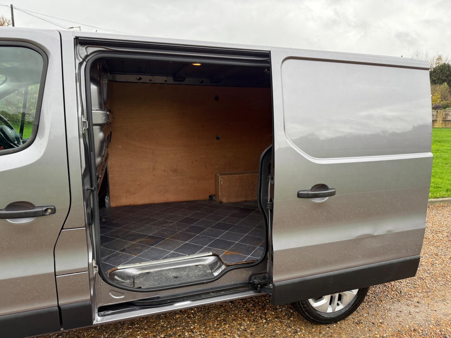 Used Renault Trafic 2017 for sale - 76550460: Photo 14