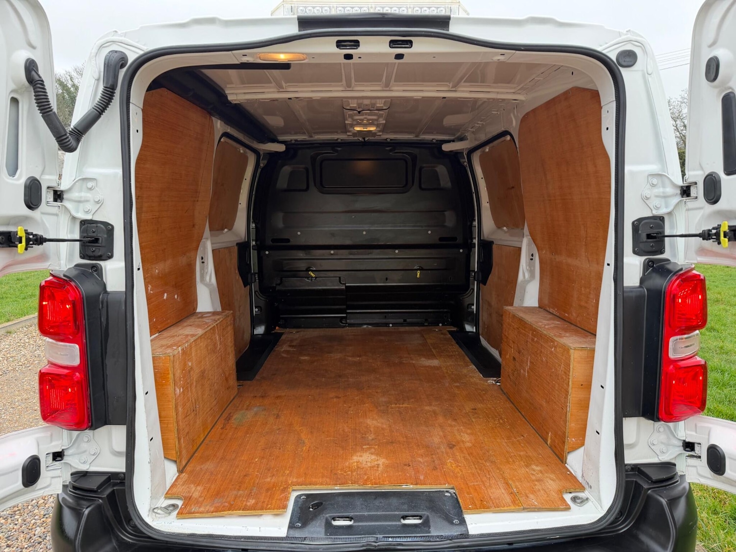 Used Peugeot Expert 2021 for sale - 77330774: Photo 7