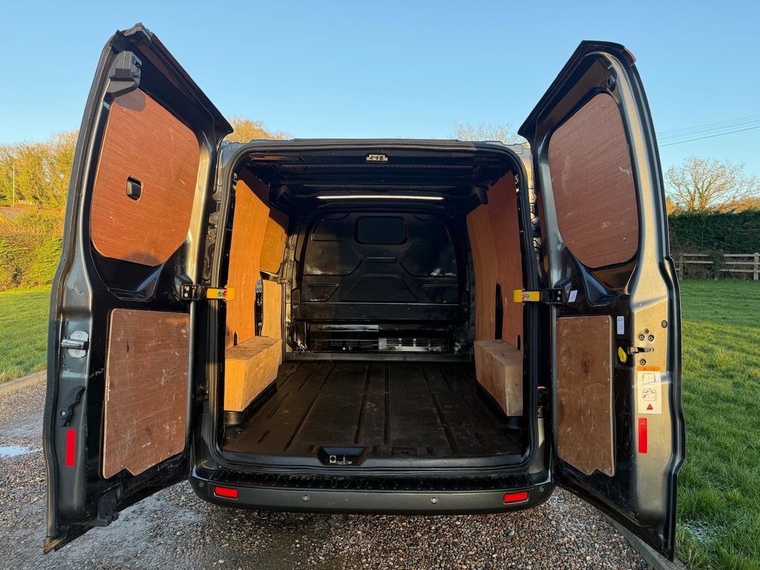 Used Ford Transit Custom 2023 for sale - 77091183: Photo 8