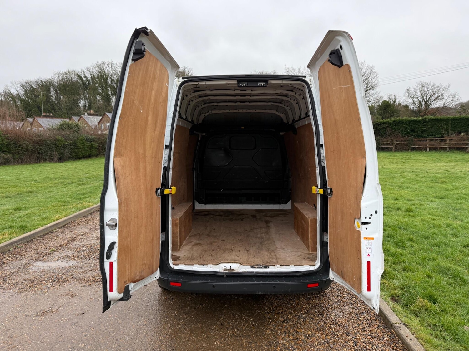 Used Ford Transit Custom for sale - 77215778: Photo 9