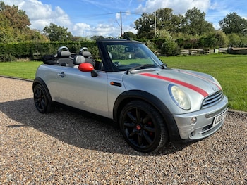 2006 (06) - 1.6 Cooper 2dr Auto