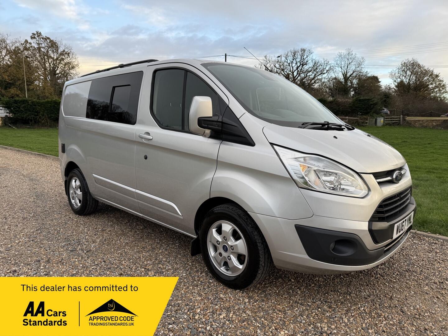 Used Ford Transit Custom 2017 for sale - 76619898: Photo 1