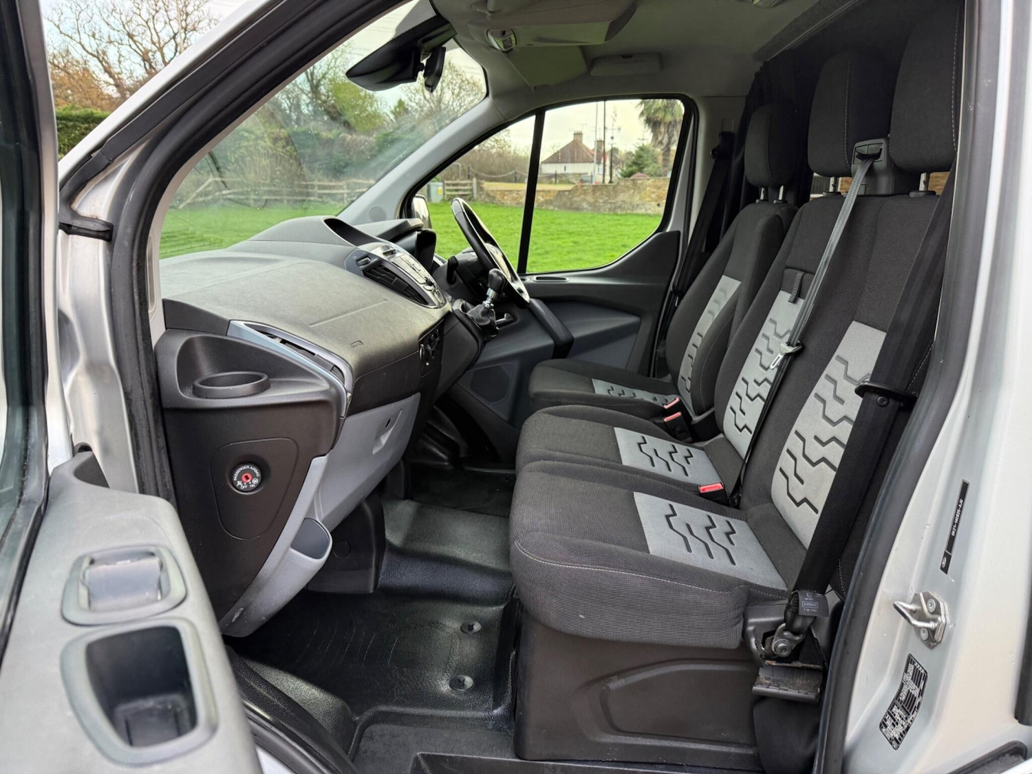 Used Ford Transit Custom 2017 for sale - 76619898: Photo 21