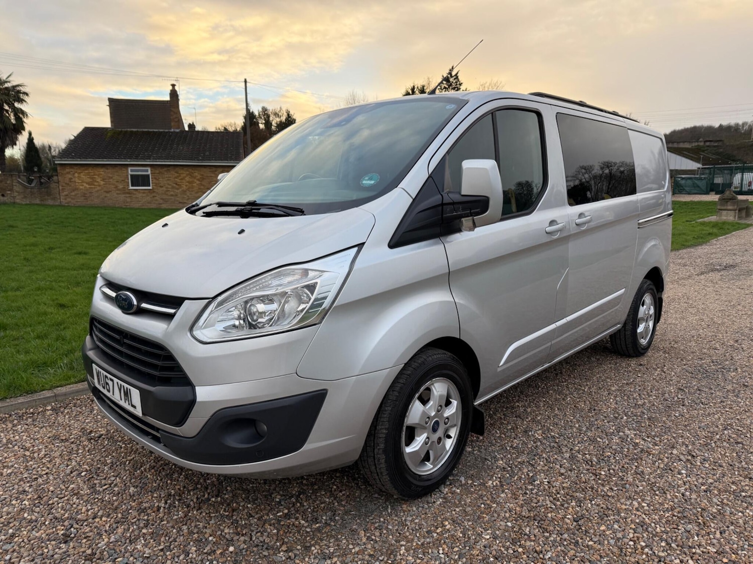 Used Ford Transit Custom 2017 for sale - 76619898: Photo 5