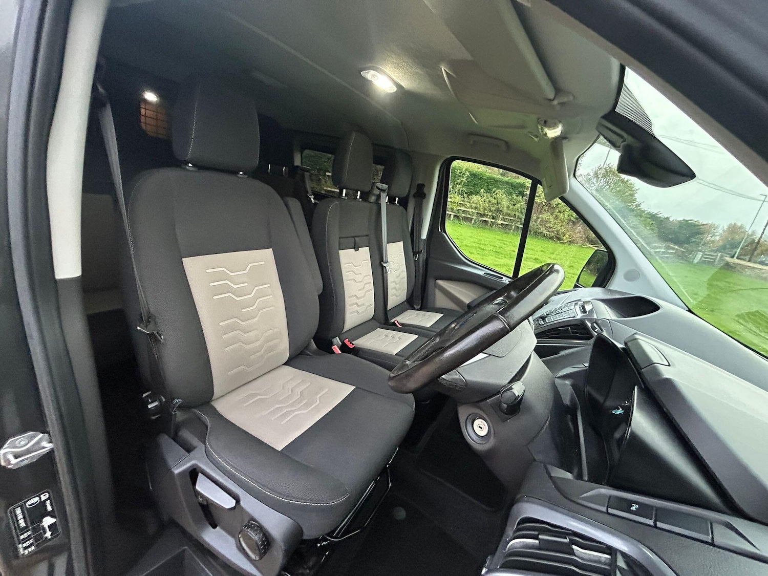 Used Ford Transit Custom 2017 for sale - 76432638: Photo 13