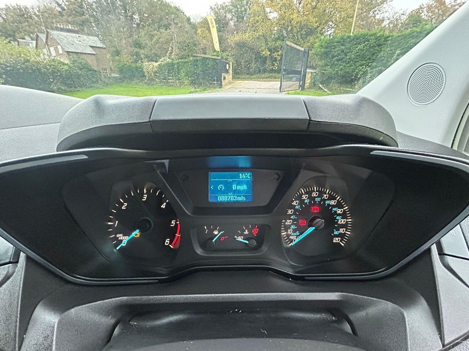 Used Ford Transit Custom 2017 for sale - 76432638: Photo 27