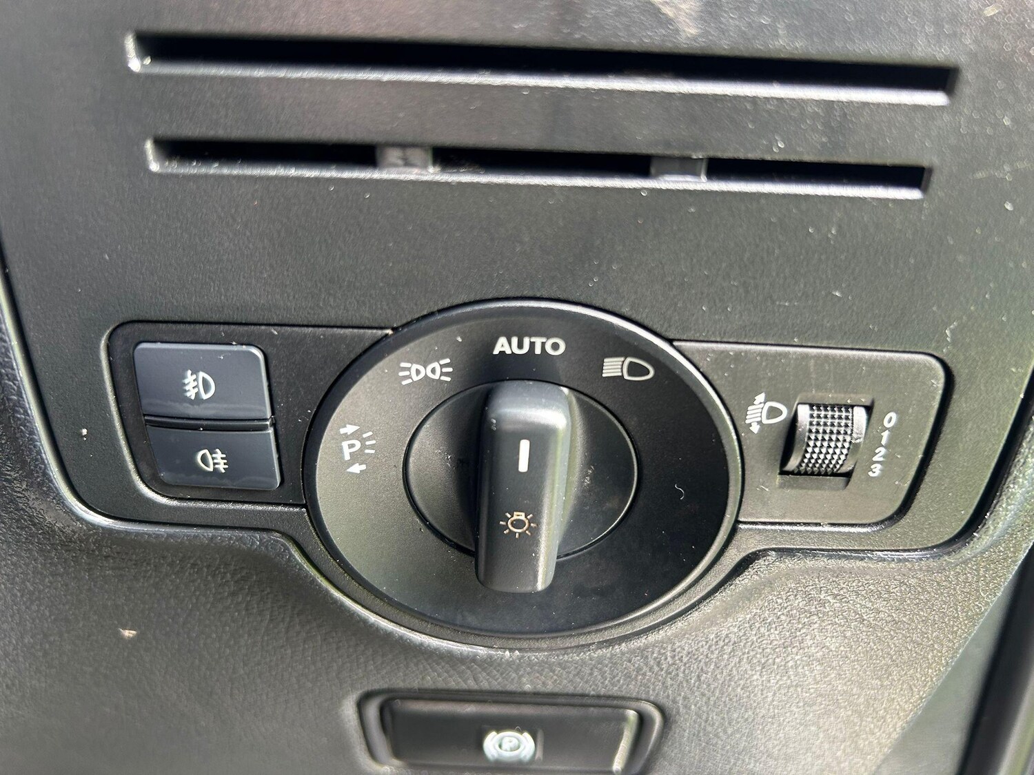 Used Mercedes-Benz Vito 2021 for sale - 77993495: Photo 21