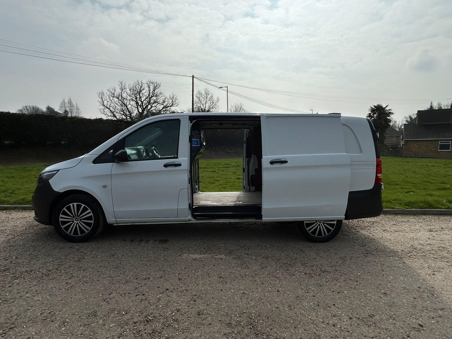 Used Mercedes-Benz Vito 2021 for sale - 77993495: Photo 23