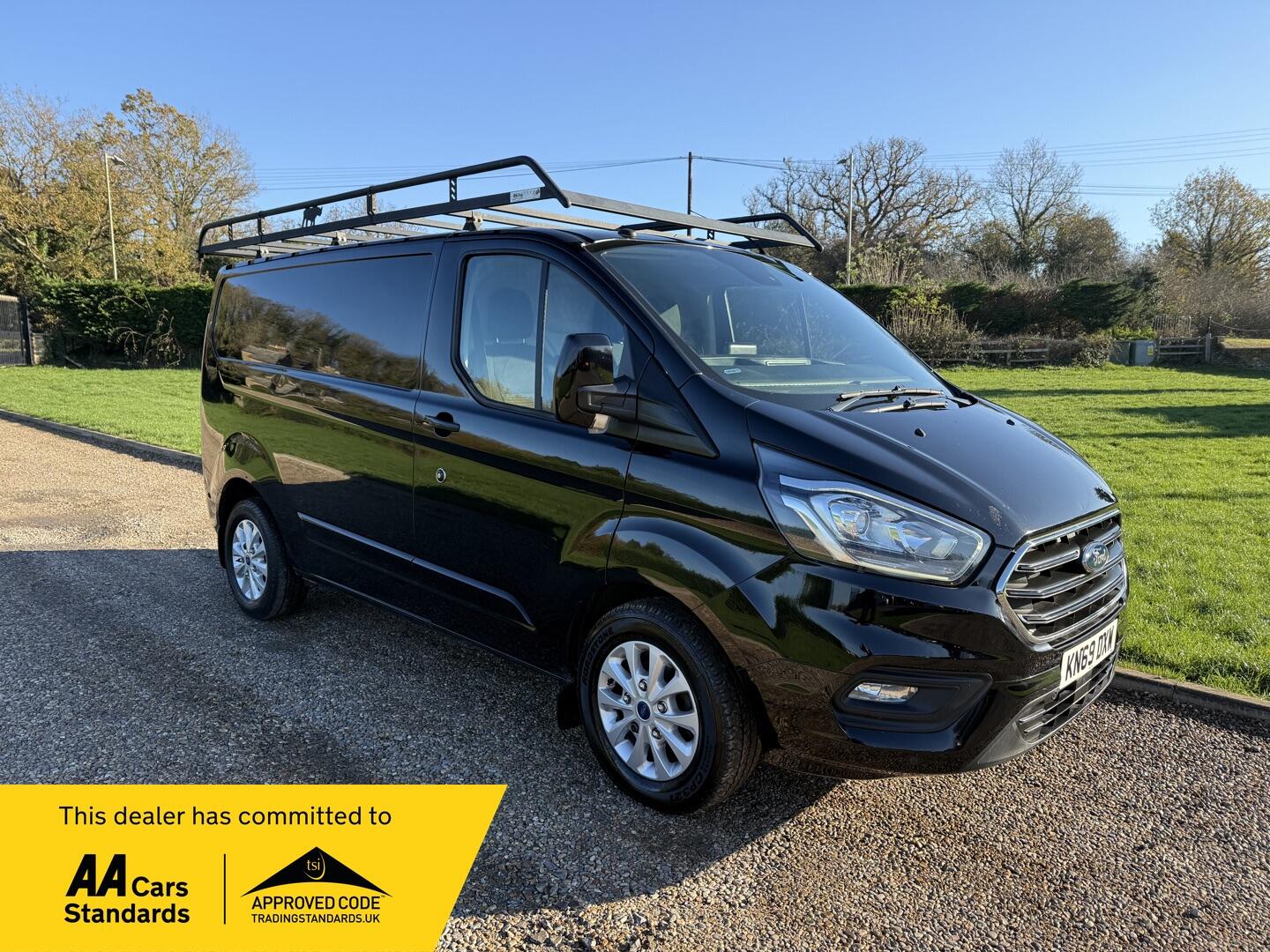 Used Ford Transit Custom 2020 for sale - 76657337: Photo 1